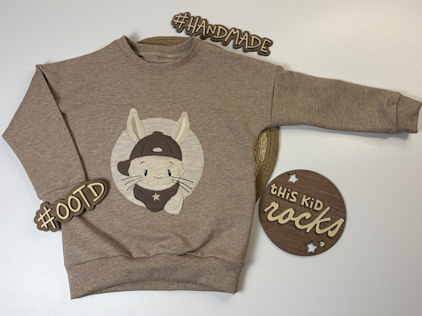 Sweater Hase Henry